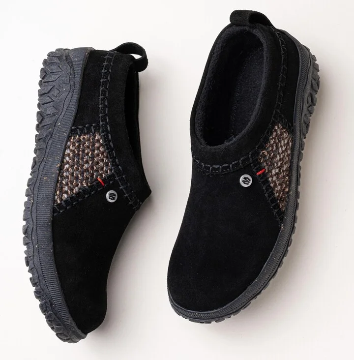Minnetonka Women's Tamarra Suede Clogs - Image 8
