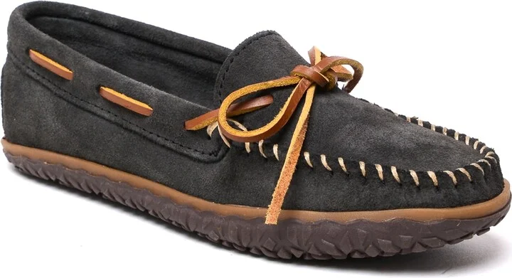 Minnetonka Women's Tie Tread Moccasins