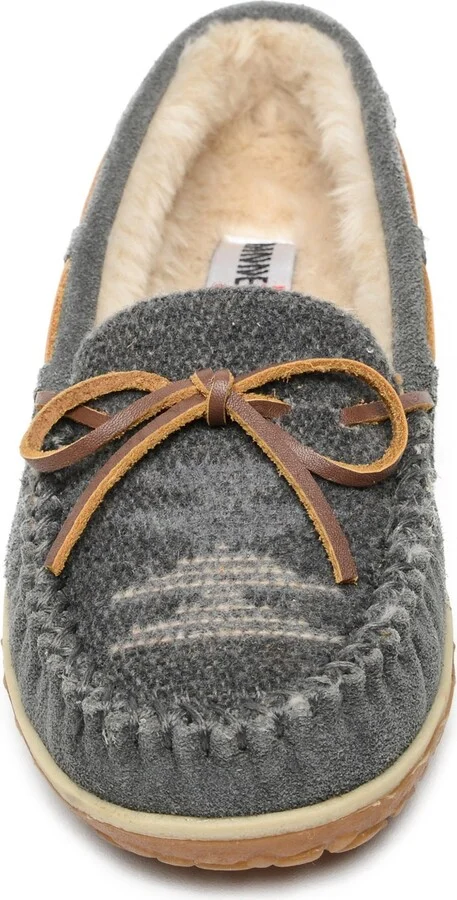 Minnetonka Women's Tilia Slippers - Image 2