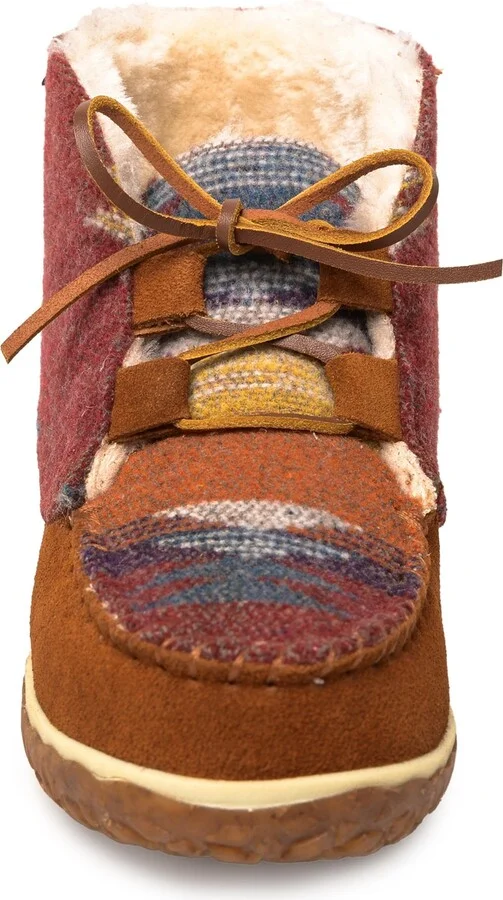 Minnetonka Women's Torrey Lace-up Slipper Booties - Image 5