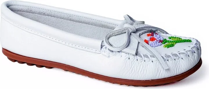 Minnetonka Ziigwan Waabigwan Moc SlipOn