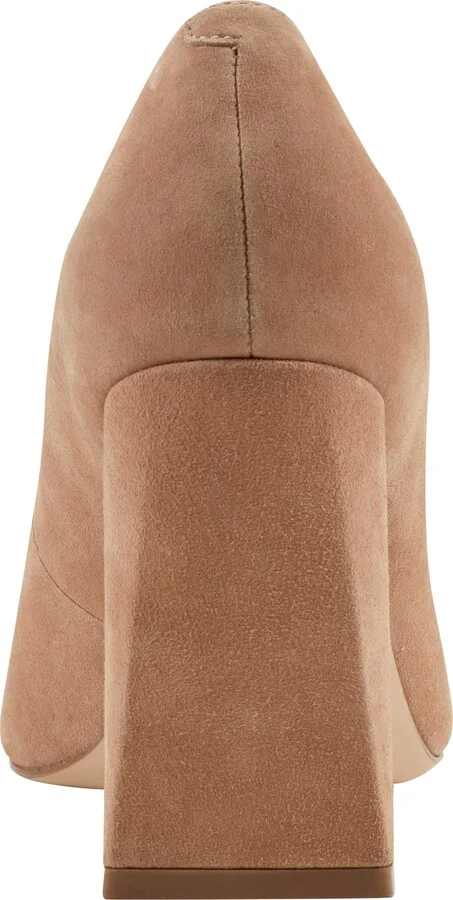 Minny Pointed Toe Pump - Image 11
