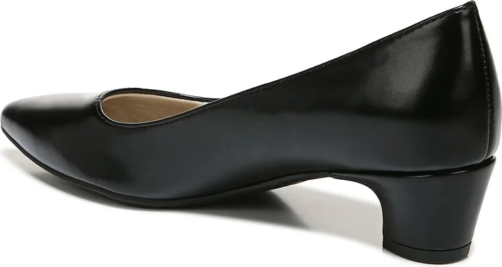 Minx Pointed Toe Pump - Image 2