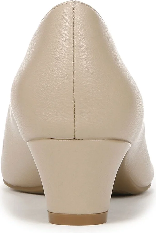 Minx Pointed Toe Pump - Image 9