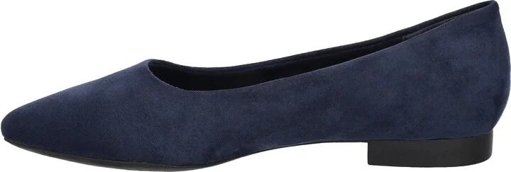 Mireya Pointed Toe Flat - Image 7