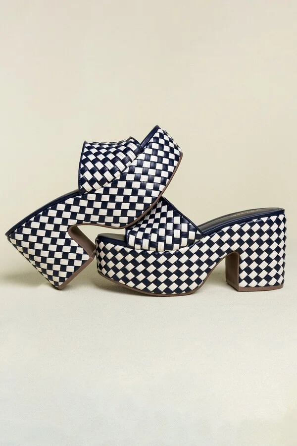 Miso Platform Sandal In Navy and Ivory Leather - Image 5