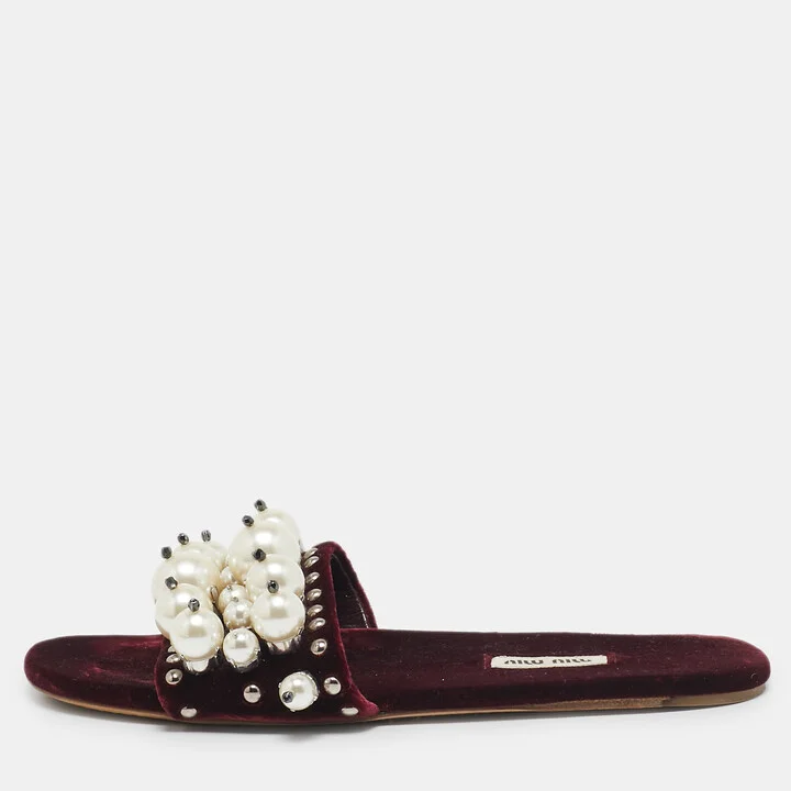 Miu Miu Burgundy Velvet Pearl Embellished Flat Slides Size 38
