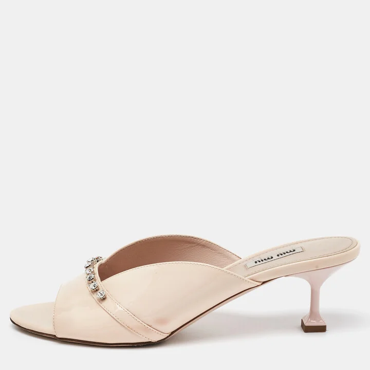 Miu Miu Cream Patent Leather Crystal Embellished Open Toe Mules Size 39.5