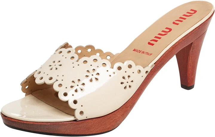 Miu Miu White Patent Leather Slide Sandals Size 40