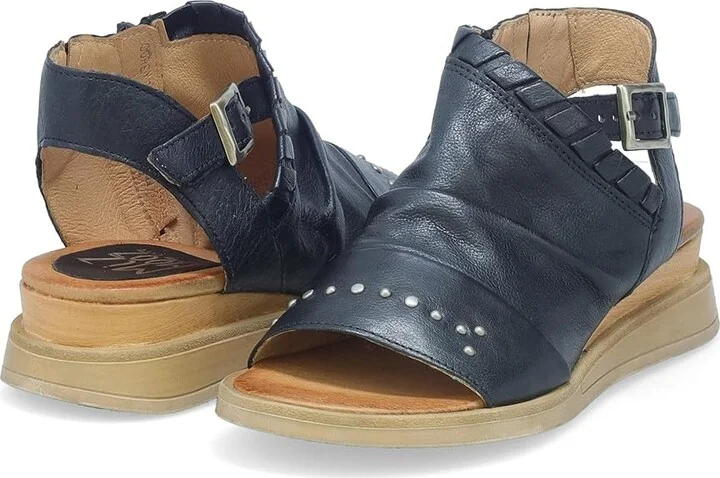 Miz Mooz Corey Women's Sandals Black : EU 36 (US Women's 5.5-6) B - Medium, Leather