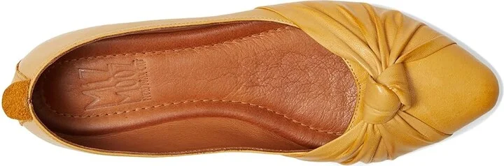Miz Mooz Goldy Women's Shoes Ochre : EU 38 (US Women's 7.5-8) B - Medium, Leather - Image 2