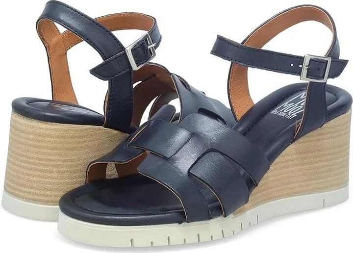 Miz Mooz MacKenzie Women's Sandals Black : EU 38 (US Women's 7.5-8) B - Medium, Leather/Rubber