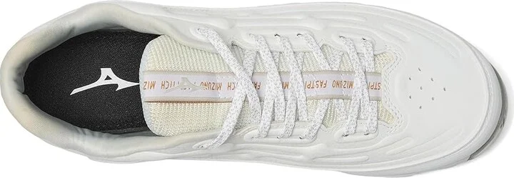Mizuno 9-Spike Swift 8 Low Metal Women's Shoes White : 5 B - Medium, Leather - Image 2