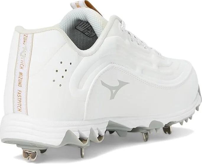 Mizuno 9-Spike Swift 8 Low Metal Women's Shoes White : 5 B - Medium, Leather - Image 4