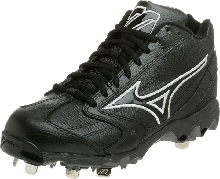 Mizuno Men's 9-Spike Classic Mid G4 Cleat