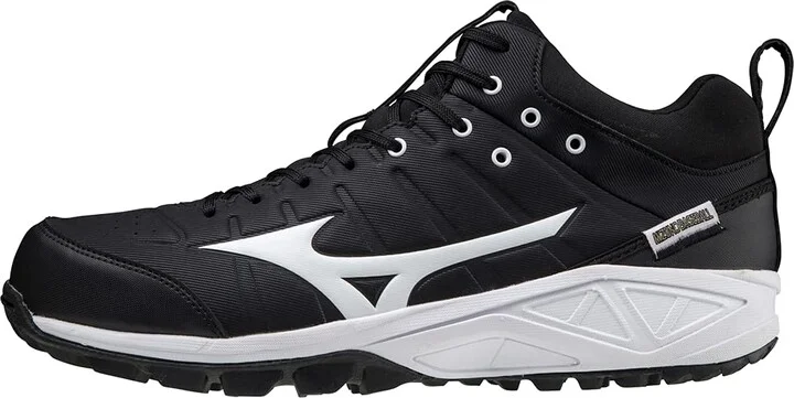 Mizuno Men's Ambition 2 All Surface Mid Turf Shoe