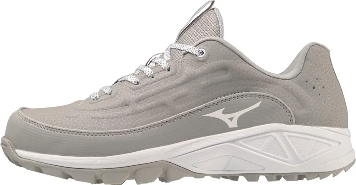 Mizuno Women's Ambition 3 FP Low AS Softball Cleat