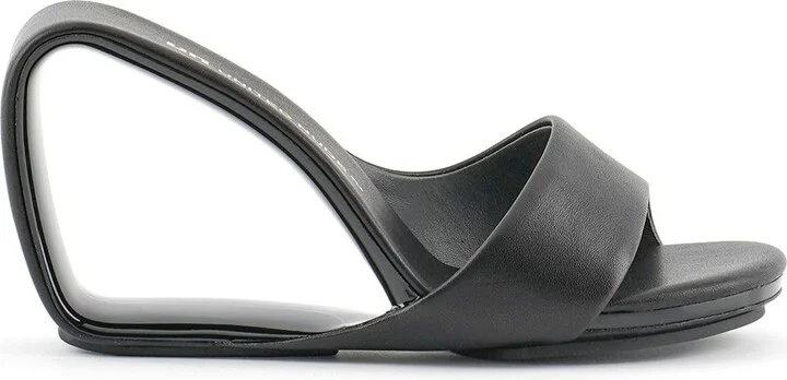 Mobius Hi