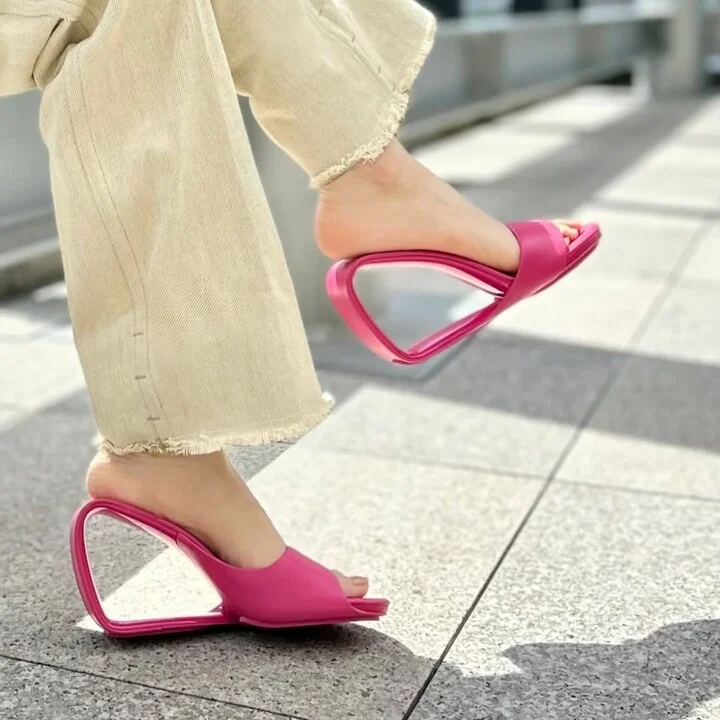 Mobius Hi - Pink Flash - Image 2