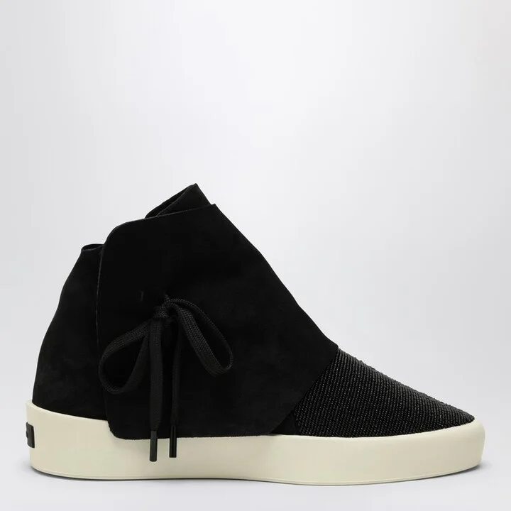Moc Hi black sneaker