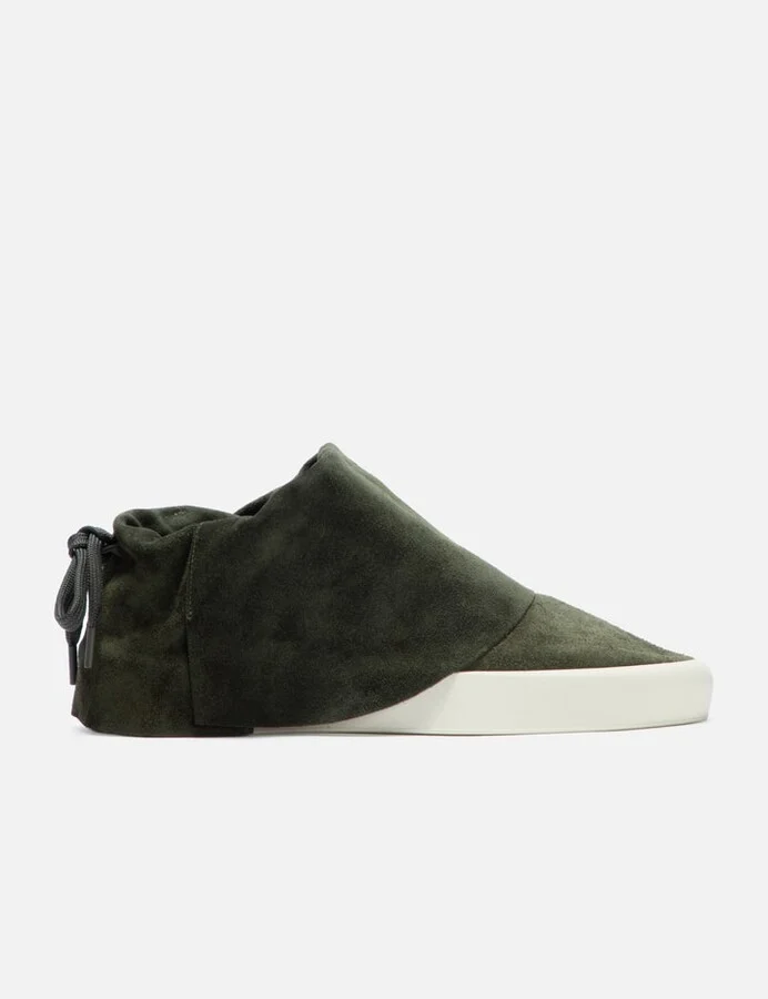 Moc Low