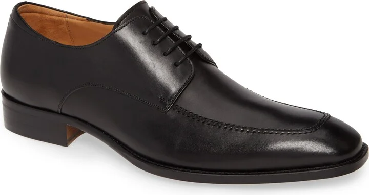 Moc Toe Derby