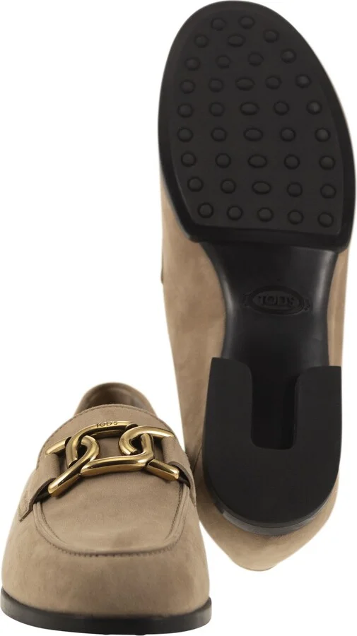 Moccasin In Nubuck With Metal Chain - Image 5