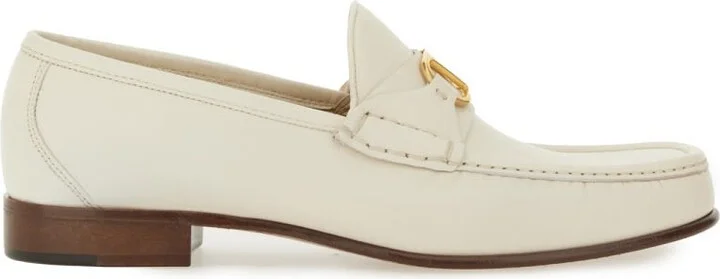 Moccasin vlogo Signature
