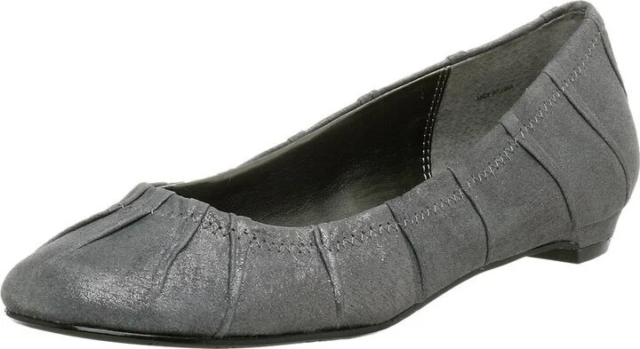 Moda Spana Women's Pleated Flat Skimmer