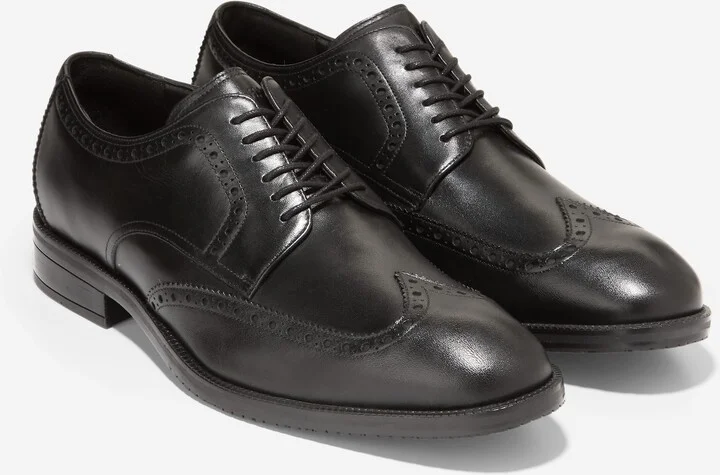 Modern Essentials Wing Oxford