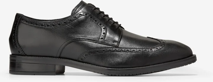 Modern Essentials Wingtip Oxfords