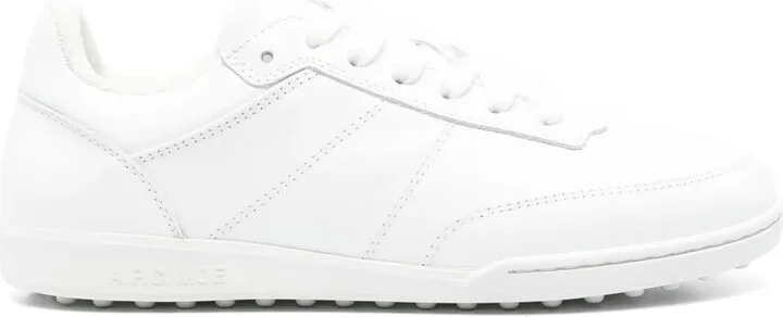 Moe sneakers