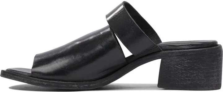 Moma Sandals - Image 3