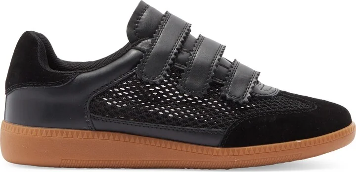 Momentum Sneaker - Image 4