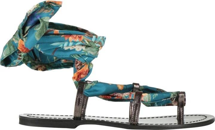 Momoní Woman Thong sandal - Image 6