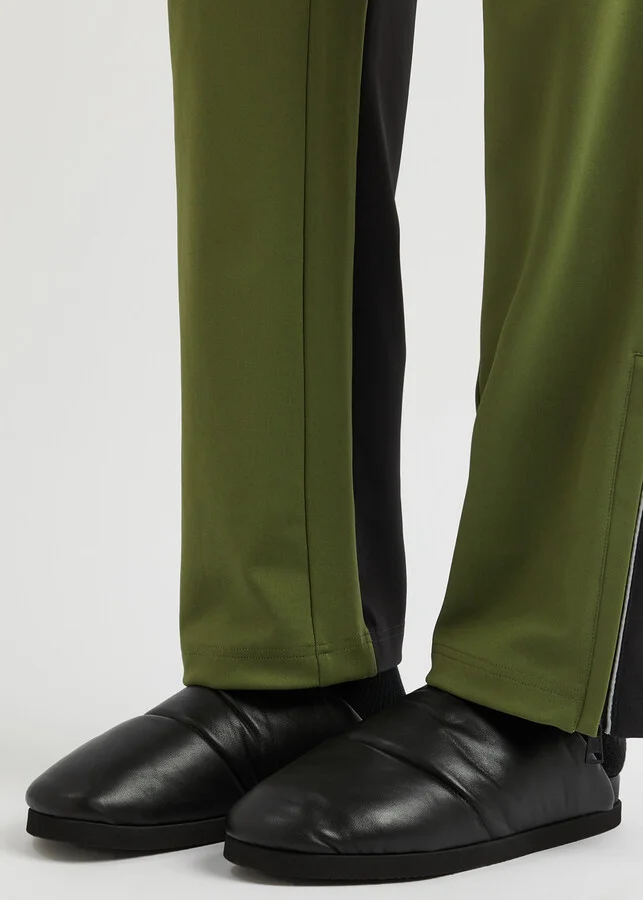 Moncler Genius 1 Moncler JW Anderson Quilted Leather Mules - Image 5