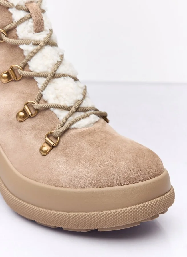 Moncler Resile Trek Ankle Boots - Woman Boots Beige Eu - 40 - Image 2