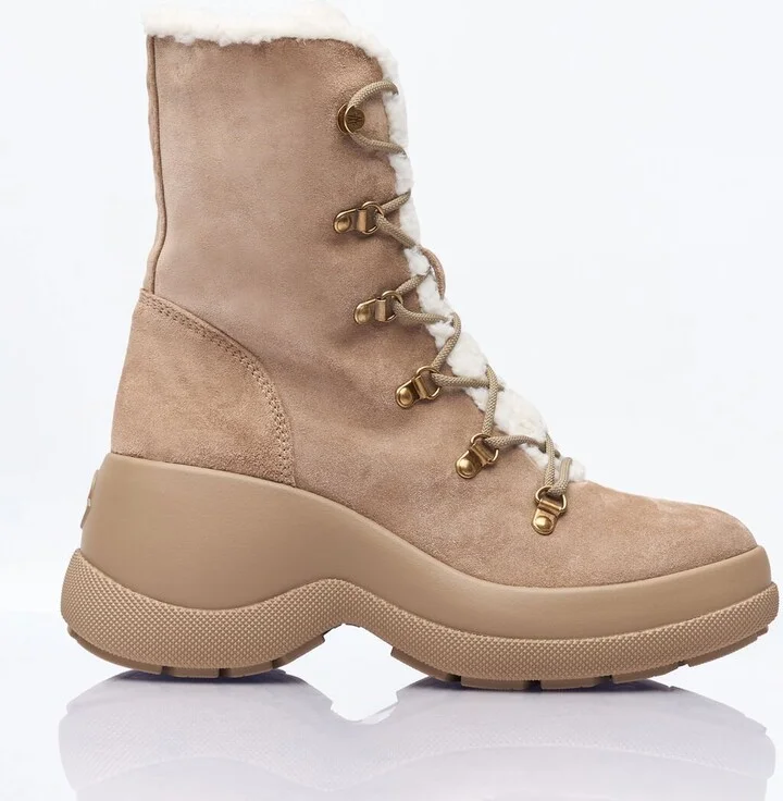 Moncler Resile Trek Ankle Boots - Woman Boots Beige Eu - 40