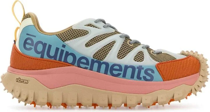 MULTICOLOURED