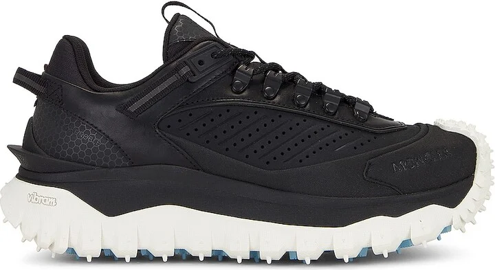Moncler Trailgrip GTX Low Top Sneaker in Black
