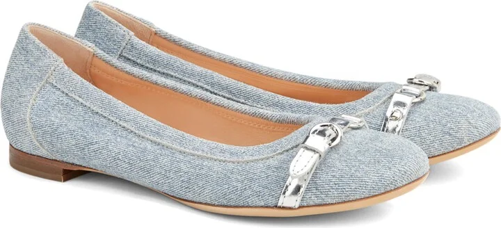 Monika Flat