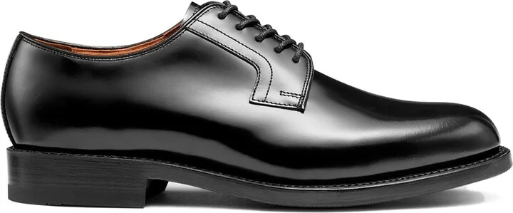Monogram Derby