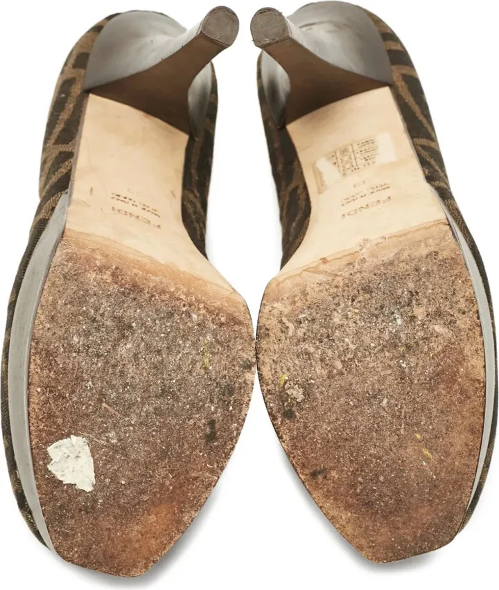 Monogram Heeled Pumps - Image 4