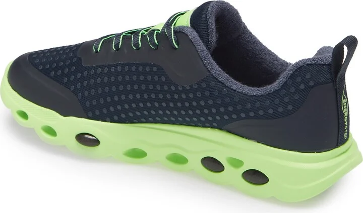 Montclair Sneaker - Image 8