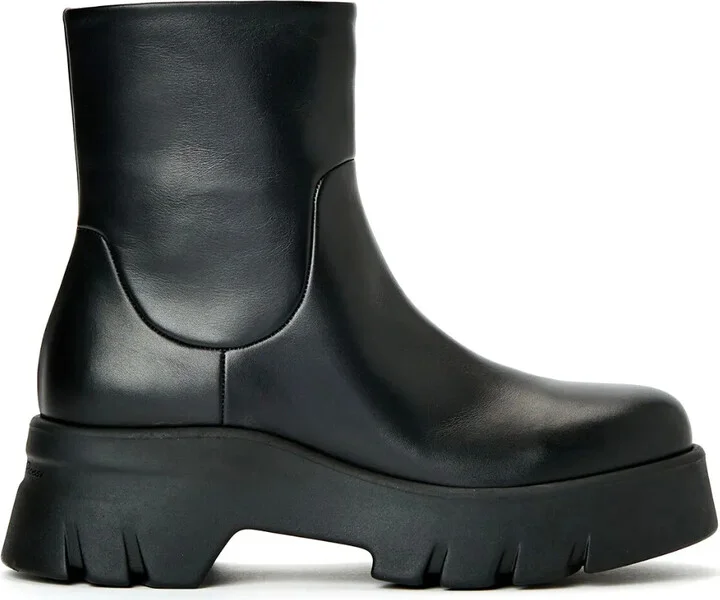 Montey ankle leather boots