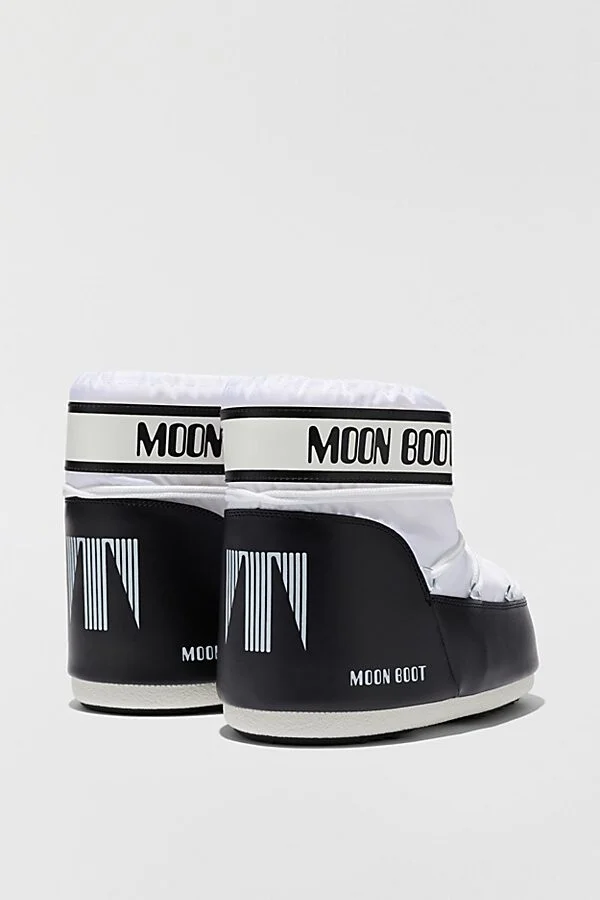 Moon Boot Icon Low Nylon Boot in White - Image 2