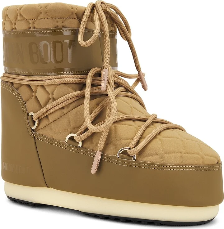 MOON BOOT Icon Low Quilt Boot in Tan - Image 2
