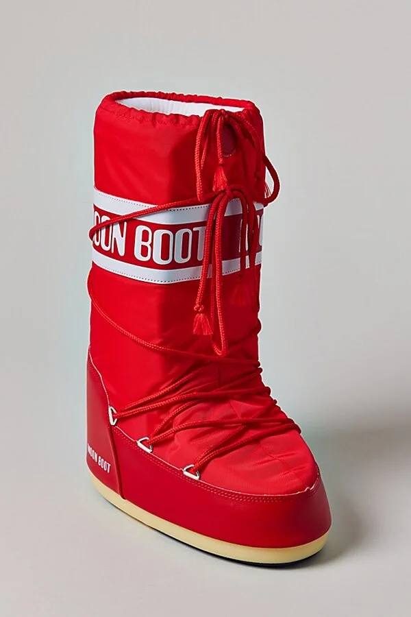 Moon Boot Icon Nylon Boot in Black - Image 5