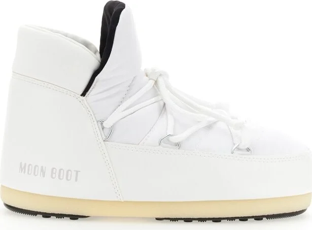 Moon Boot Logo Printed Round Toe Boots