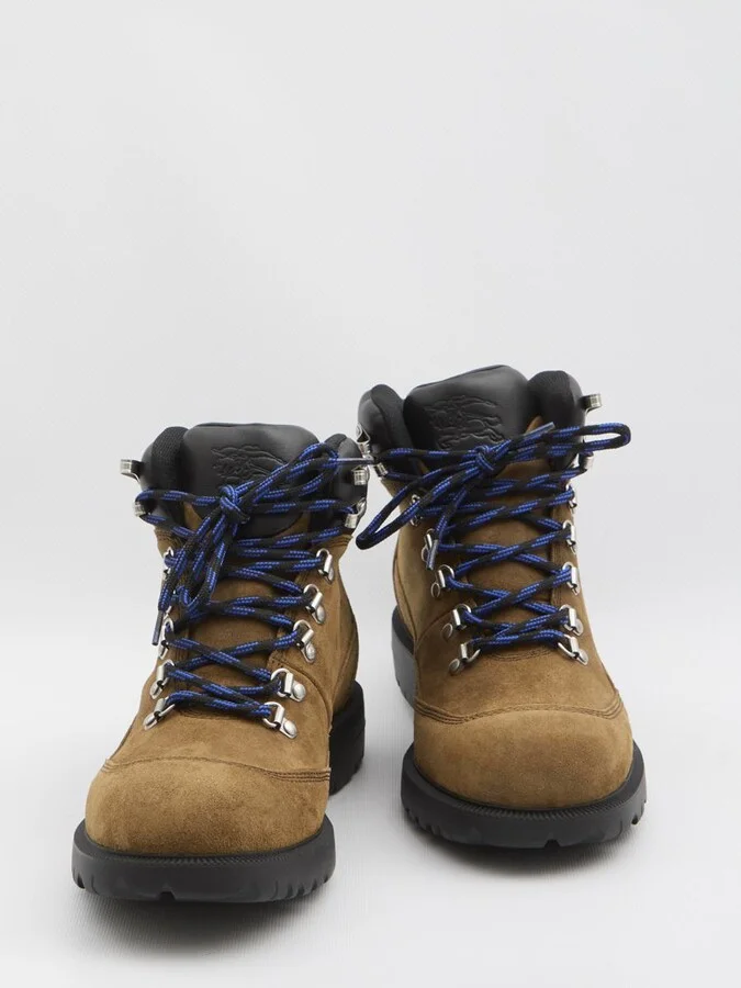 Moor Trekking Boots - Image 5